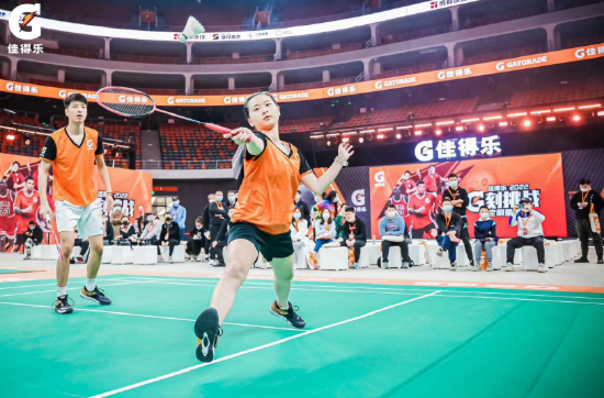  全明星周末欢乐多，技巧挑战赛趣味横生