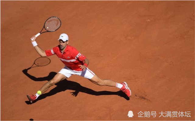  西西帕斯单反建功，雅典赛主场折桂