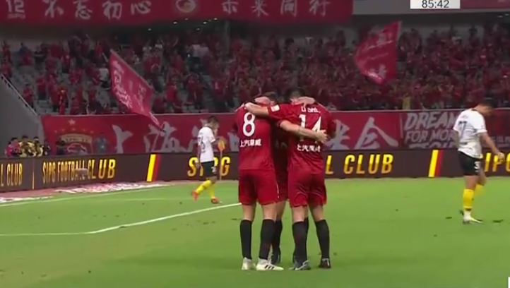  布斯塔决胜盘突然发力，连赢六局锁定胜局