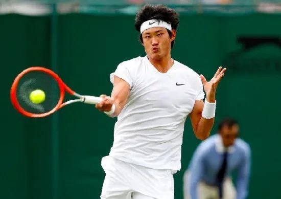  张之臻爆冷淘汰种子选手创历史佳绩