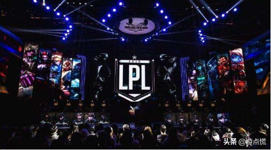  电竞解说风格多样，个性化表达赢得观众喜爱